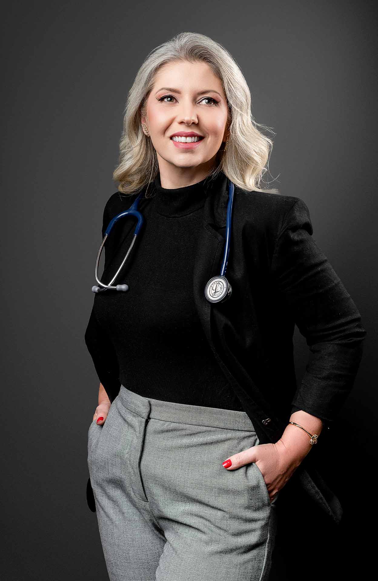 Dra. Anna Mainardes